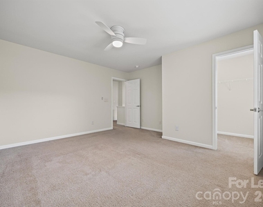 9736 Springholm Drive - Photo Thumbnail 17