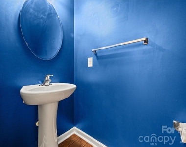 9736 Springholm Drive - Photo Thumbnail 12