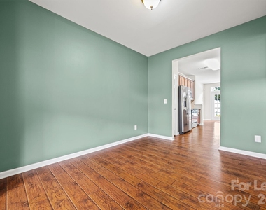 9736 Springholm Drive - Photo Thumbnail 3