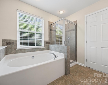 9736 Springholm Drive - Photo Thumbnail 16
