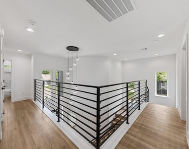 1604 Marburg Street - Photo Thumbnail 10