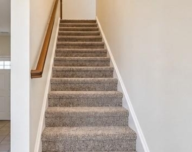 703 Parkplace Ridge - Photo Thumbnail 3