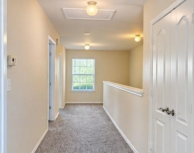 703 Parkplace Ridge - Photo Thumbnail 6