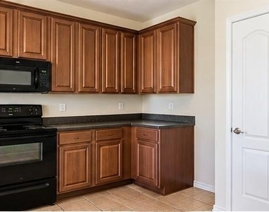 703 Parkplace Ridge - Photo Thumbnail 1