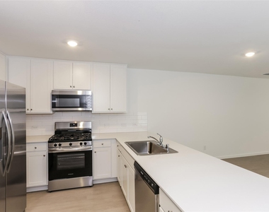 15209 Rangeland Road - Photo Thumbnail 2