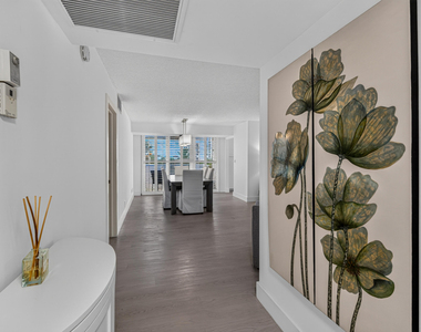 1370 S Ocean Boulevard - Photo Thumbnail 3