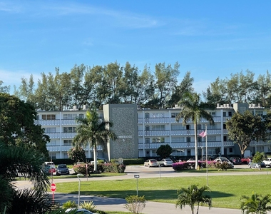2154 Cambridge G - Photo Thumbnail 20