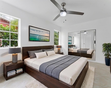 5015 S Olive Avenue - Photo Thumbnail 6