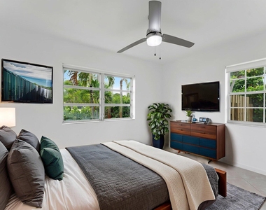5015 S Olive Avenue - Photo Thumbnail 7