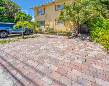 216 S Ocean Breeze - Photo Thumbnail 18