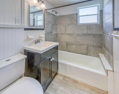 216 S Ocean Breeze - Photo Thumbnail 16