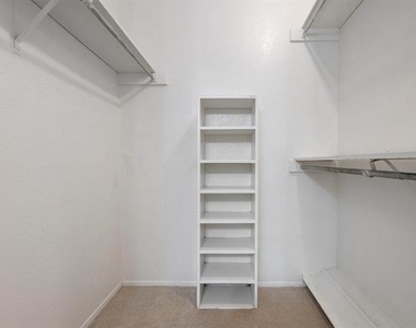 4533 N O Connor Road - Photo Thumbnail 15