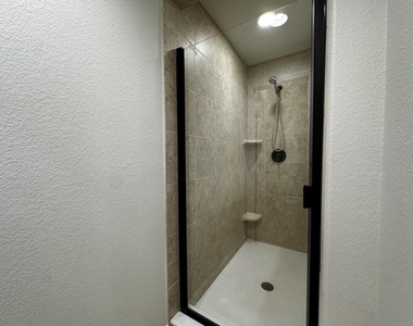 1481 Kirkwood Lane - Photo Thumbnail 4