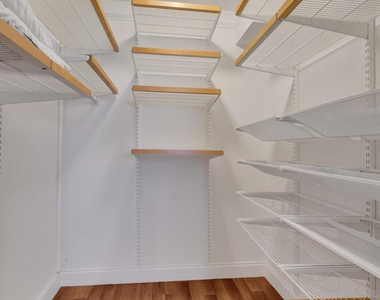 2829 Ne 33rd Court - Photo Thumbnail 17