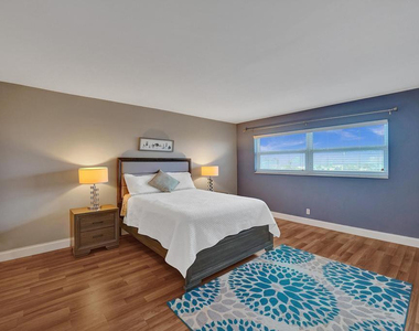 2829 Ne 33rd Court - Photo Thumbnail 18