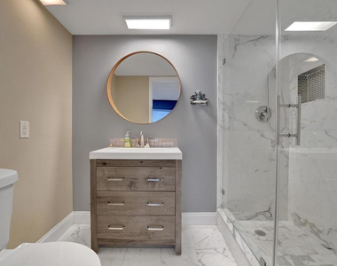 2829 Ne 33rd Court - Photo Thumbnail 15
