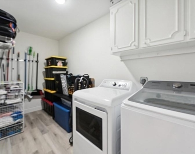 13 Little Harbor Way - Photo Thumbnail 11