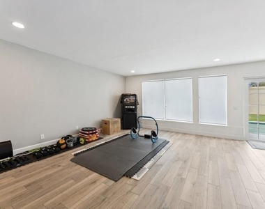 13 Little Harbor Way - Photo Thumbnail 13