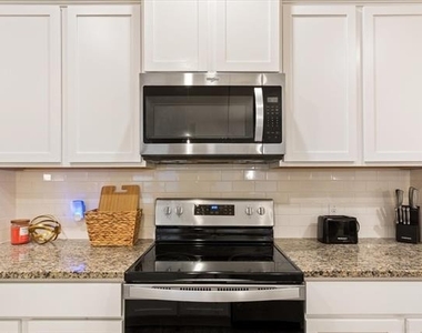 3105 Beutel Road - Photo Thumbnail 10