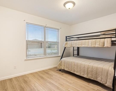 3105 Beutel Road - Photo Thumbnail 19