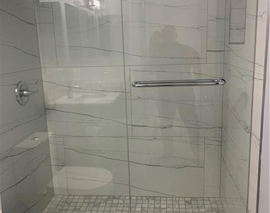 103 Riviera Circle - Photo Thumbnail 12