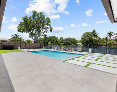 1821 Carissa Road - Photo Thumbnail 35