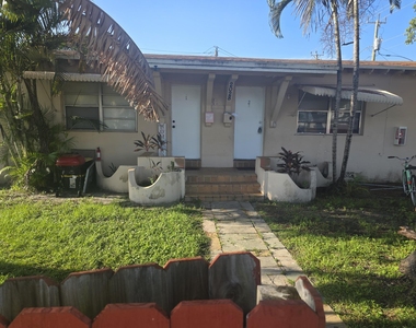 2028 Funston Street - Photo Thumbnail 3