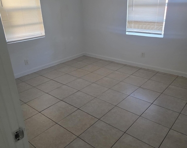 2028 Funston Street - Photo Thumbnail 7