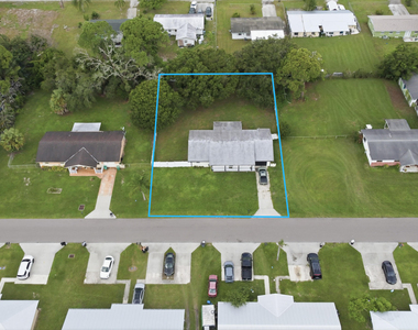 2657 Seneca Avenue - Photo Thumbnail 22