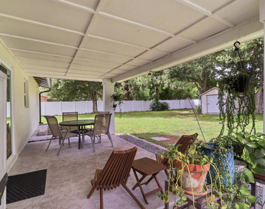 2657 Seneca Avenue - Photo Thumbnail 16