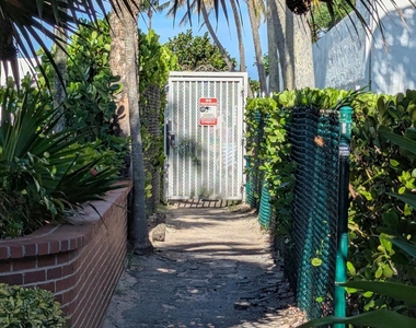 1481 S Ocean - Photo Thumbnail 2