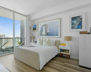 55 Se 6th Street - Photo Thumbnail 16