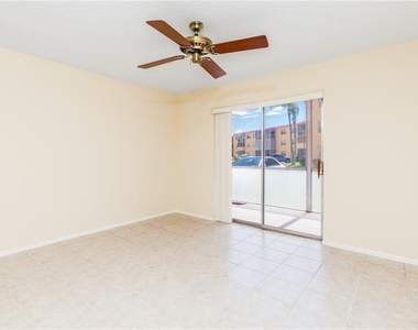 4324 Nw 9th Avenue - Photo Thumbnail 5
