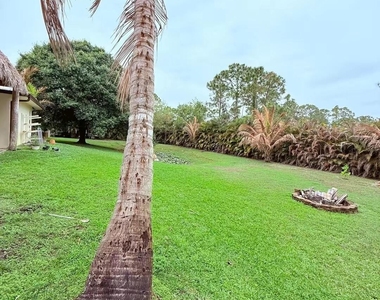13383 Temple Boulevard - Photo Thumbnail 22