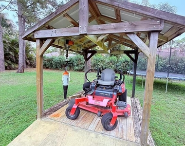 13383 Temple Boulevard - Photo Thumbnail 21