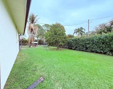 13383 Temple Boulevard - Photo Thumbnail 23