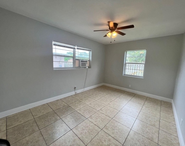 4820 Maine Street - Photo Thumbnail 7