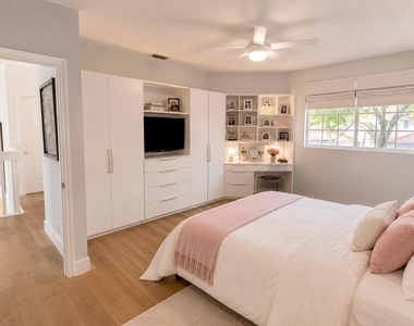 4107 Carriage Drive - Photo Thumbnail 23