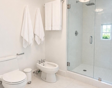 4107 Carriage Drive - Photo Thumbnail 13