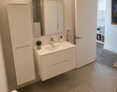 4107 Carriage Drive - Photo Thumbnail 20
