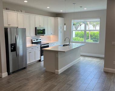 636 Parsons Way - Photo Thumbnail 1