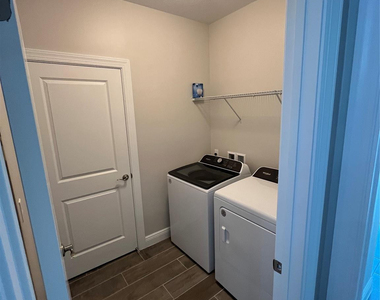 636 Parsons Way - Photo Thumbnail 7