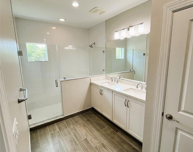 636 Parsons Way - Photo Thumbnail 9