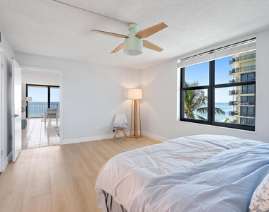 5480 N Ocean Drive - Photo Thumbnail 16