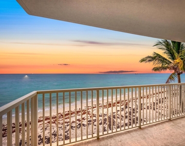 5480 N Ocean Drive - Photo Thumbnail 9