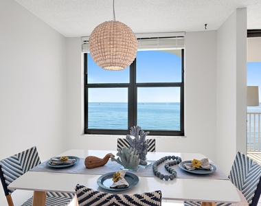 5480 N Ocean Drive - Photo Thumbnail 11