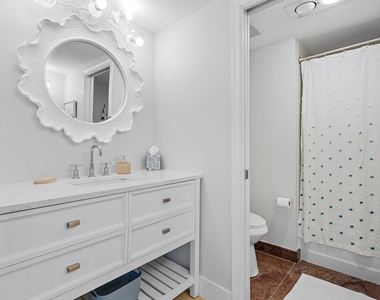 5480 N Ocean Drive - Photo Thumbnail 19