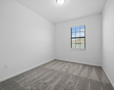7638 Sw Lucy Lane - Photo Thumbnail 22
