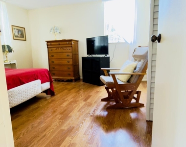 2801 Somerset Drive - Photo Thumbnail 25