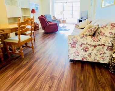 2801 Somerset Drive - Photo Thumbnail 18